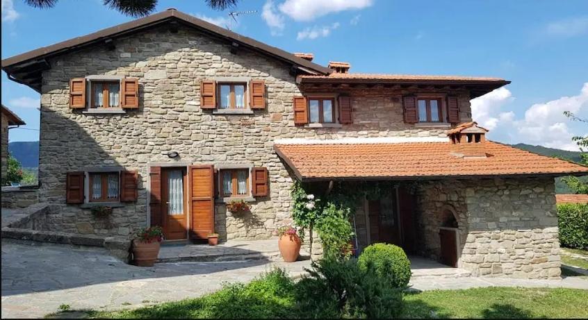 La Sala Vecchia - Lovely Tuscan Holiday House Badia Prataglia, Casentino Valley Chiusi della Verna Bagian luar foto