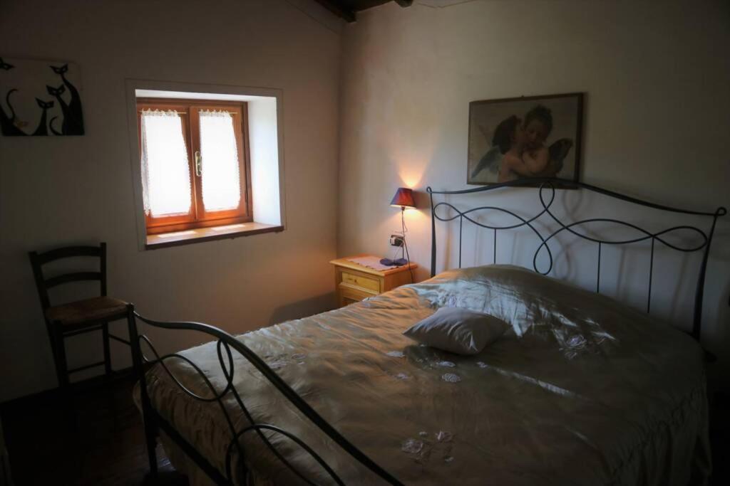 La Sala Vecchia - Lovely Tuscan Holiday House Badia Prataglia, Casentino Valley Chiusi della Verna Bagian luar foto