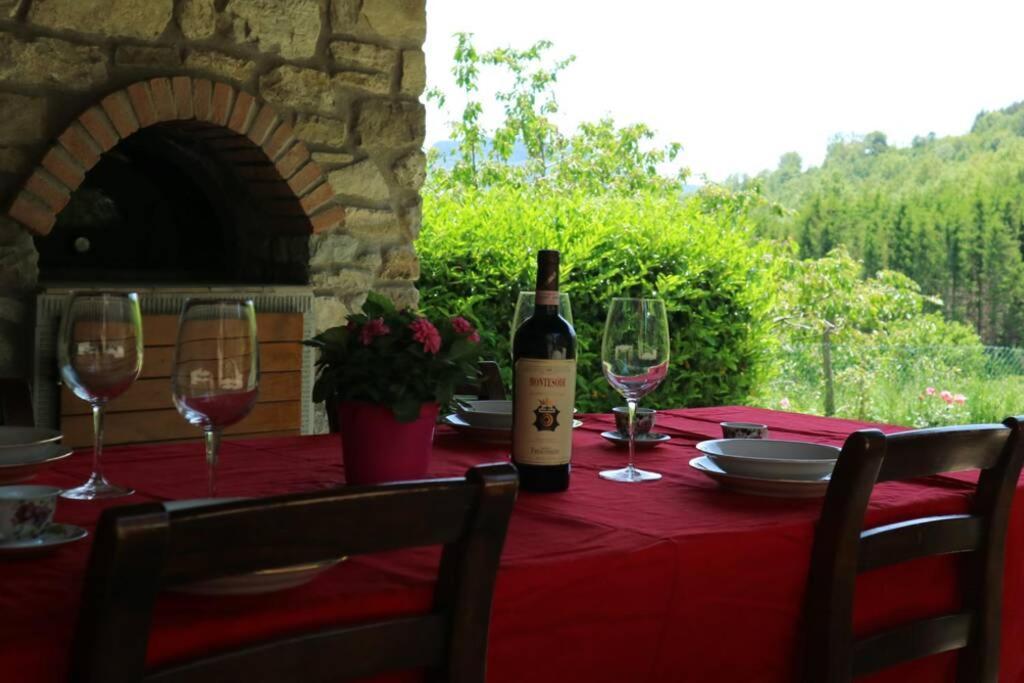 La Sala Vecchia - Lovely Tuscan Holiday House Badia Prataglia, Casentino Valley Chiusi della Verna Bagian luar foto