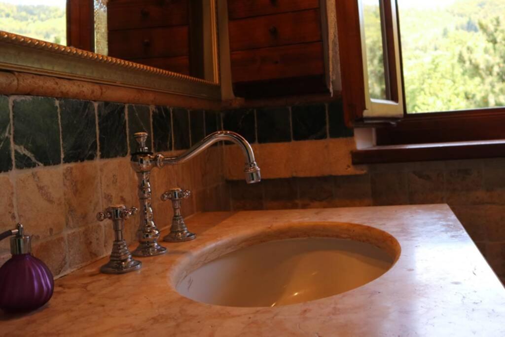 La Sala Vecchia - Lovely Tuscan Holiday House Badia Prataglia, Casentino Valley Chiusi della Verna Bagian luar foto